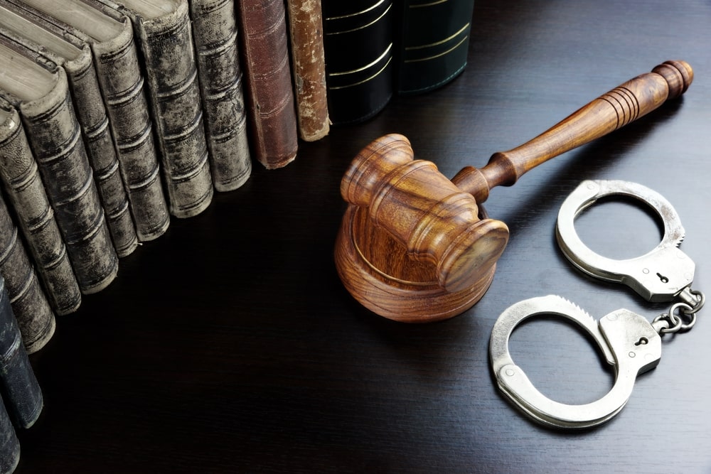 You are currently viewing 10 Crucial Roles Of A Criminal Defense Lawyer